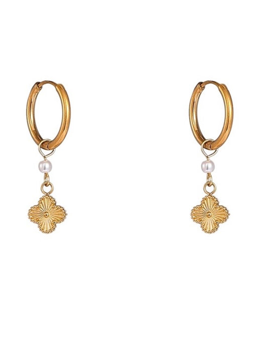 Day en Eve oorbellen klavertje met parel