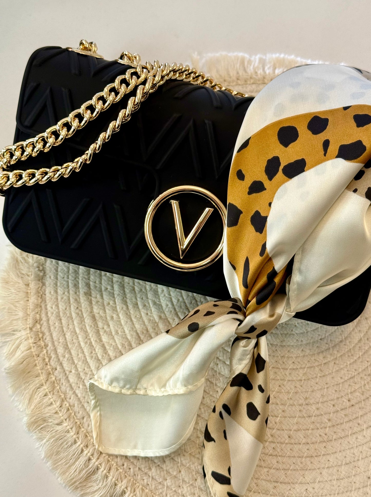 Valentino Bubble Flap Bag nero