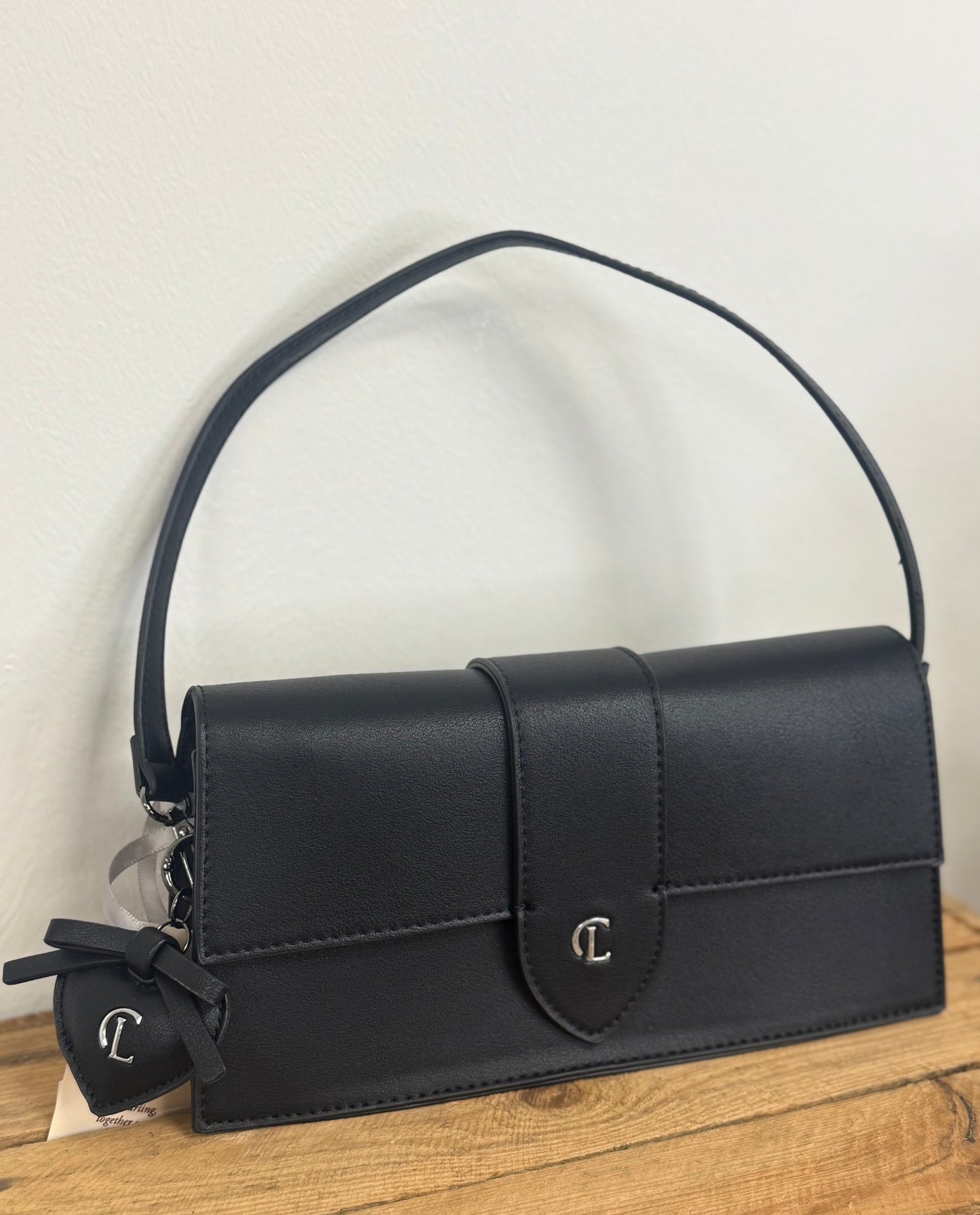 Charm London Castle Hill Crossbodytas Zwart