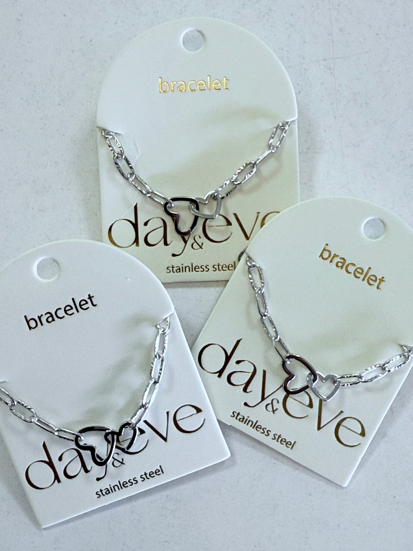 Day & Eve Linked Hearts Bracelet Zilver