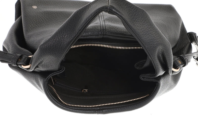 CHESTER BLACK MINI HANDTAS