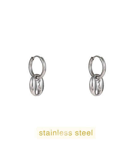 Day And Eve Button Hoop Zilver Kleur Oorbellen Van Roestvrij Staal Met Veilige Sluiting En Tijdloze Elegantie - Sannes Sieraden