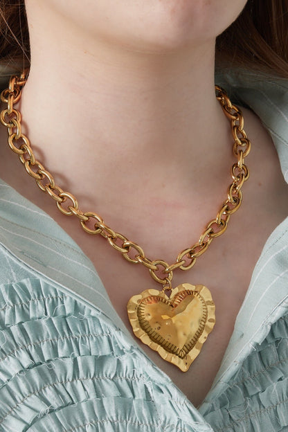 Omarm hart ketting goud - Sannes Sieraden