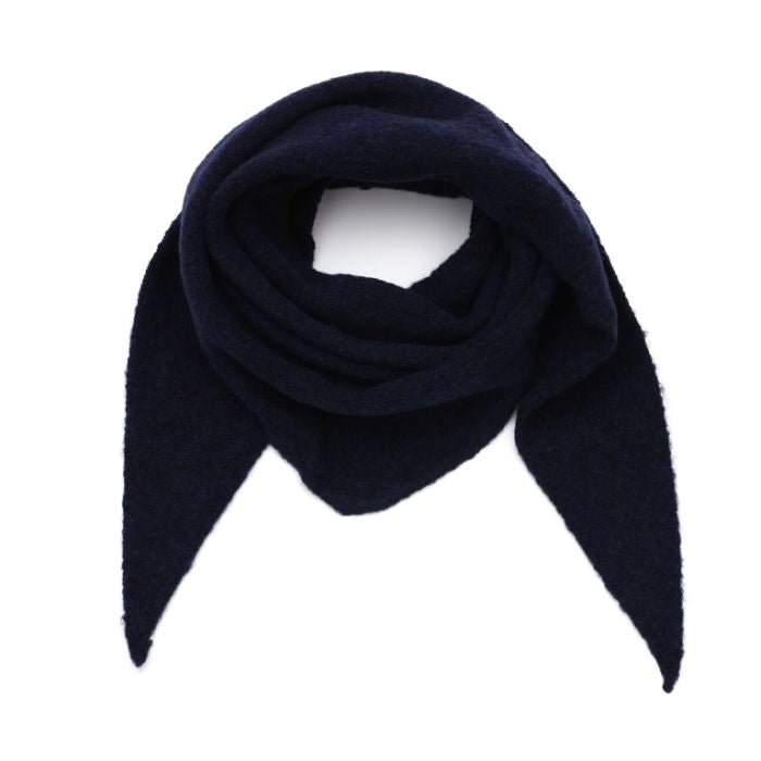 Wintersjaaltje Effen Donkerblauw Met Wol En Viscose Materiaal 20 Procent Wol 80 Procent Viscose 40x110 Cm - Sannes Sieraden